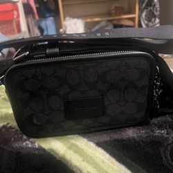 Coach Crossbody Signature Bag 