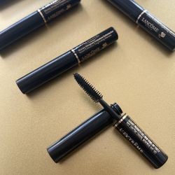 Travel size Black Lancome Mascara 