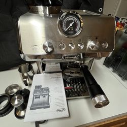 Coffee Maker- DeLonghi