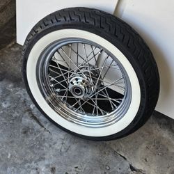 2008 HARLEY DAVIDSON SOFTAIL DELUXE FRONT WHEEL AND TIRE