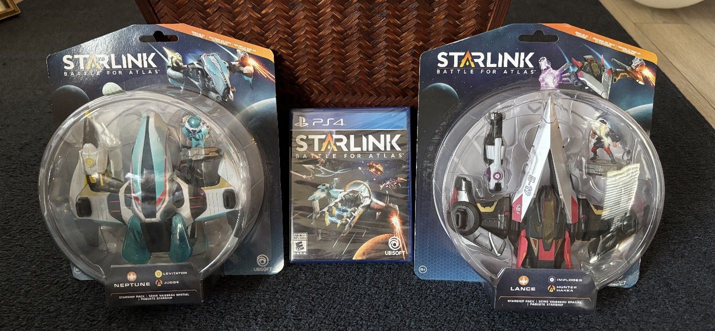 PS4 Starlink Game And 2 Starships In Packages. All New