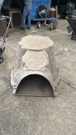 Dog house