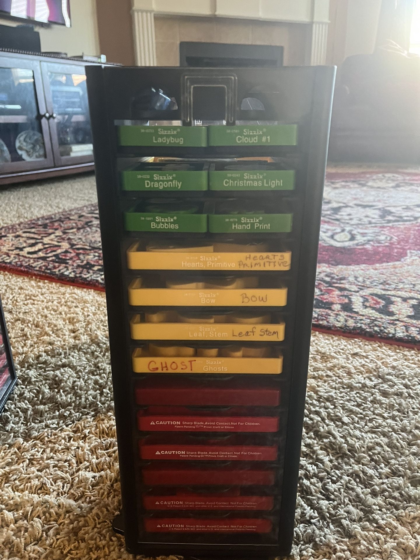 Sizzix Metal Dies With Stand