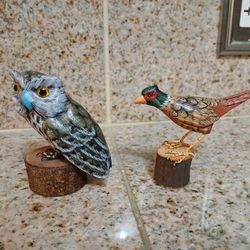 Vtg Handmade Carved Ring Neck Pheasants & Whittled Painted Wooden Owl