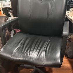 Tall-Back Leather Executive Office Chair Black Large Adjustable