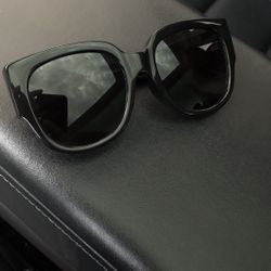 Gucci Sunglasses GG042SA