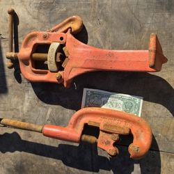 Pipe cutter pipe vice ridge 1/8 to 2 inch