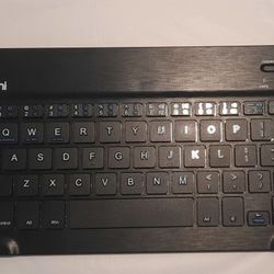 Tzumi Tablet keyboard, Bluetooth Keyboard, Small Keyboard 