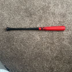 Victus JC24 Wood Bat Size 32 -3