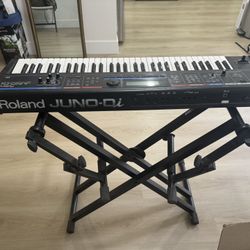 Roland JUNO-Di Keyboard w/ Stand – Lightweight Pro Synth
