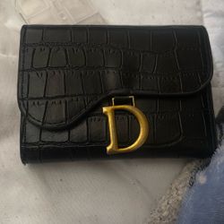 Designer “D” Wallet
