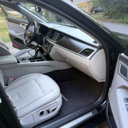 2016 Hyundai Genesis