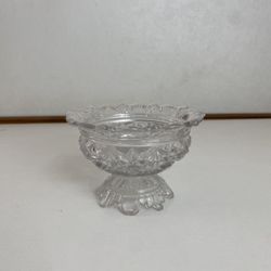 Beautiful vintage Crystal Vase