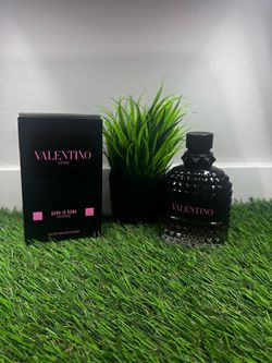 Valentino Uomo Born in Roma Intense