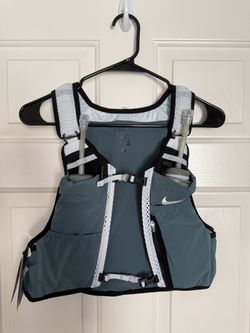 Nike Hydration Vest - BRAND NEW!