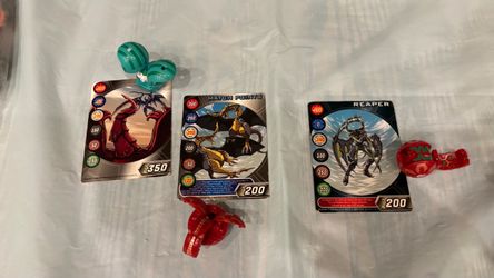 Vintage Bakugan Battle Brawlers - Ventus and Pyrus Figures with Gate Cards