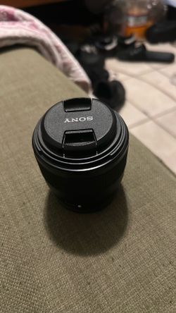 Sony lens