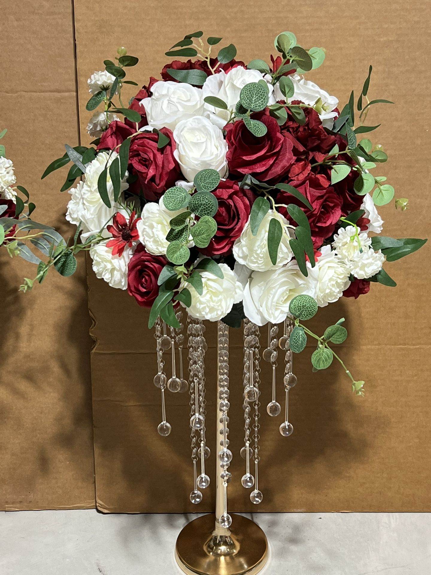 Wedding Florals-Stands And Flowers