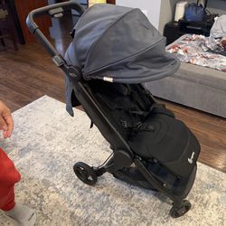 Ergobaby Metro+ Compact Baby Stroller