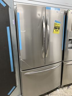 Frigidaire gallery French door in stainless steel