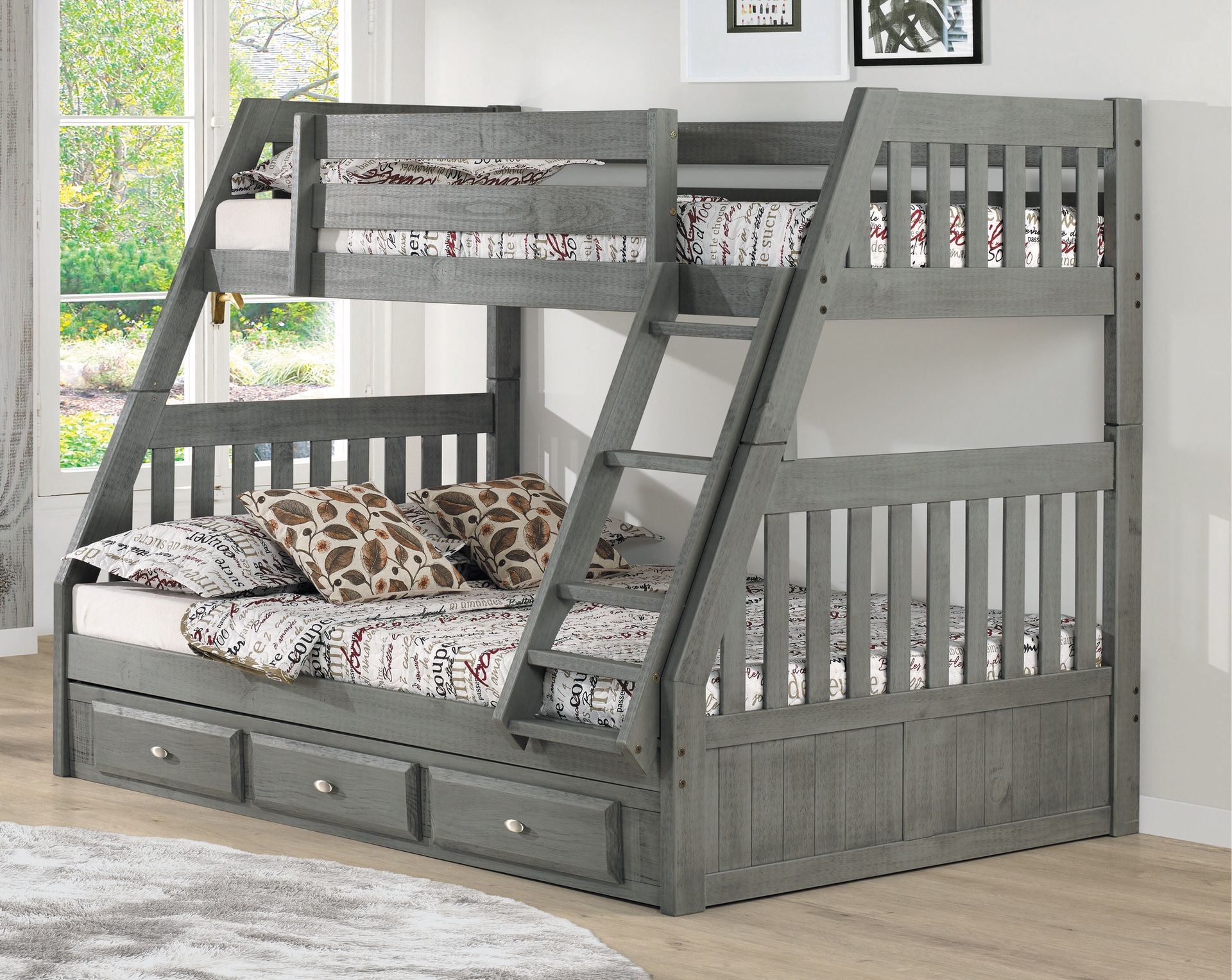 Twin over full Bunk Bed (Delivery and assembly included)