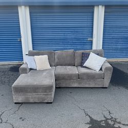 🚚 Free Delivery- Raymour & Flanigan ARTEMIS II Sectional Couch