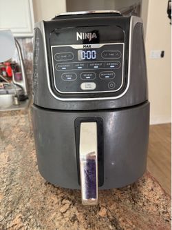 Ninja Air Fryer & accessories￼