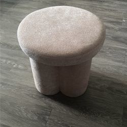 small pink seat