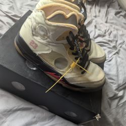 Off white 5s sail
