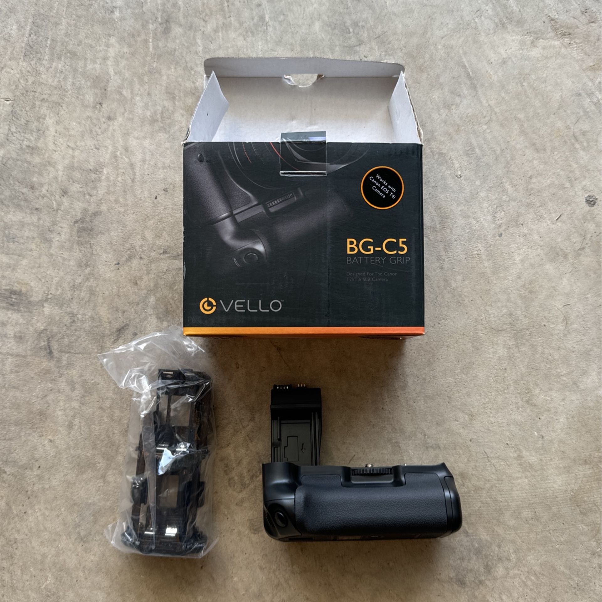 T4 Battery Grip