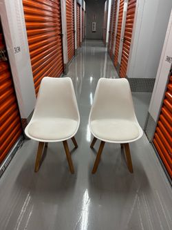 Set 2 chairs