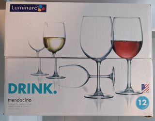 Wine glasses (set of 12)