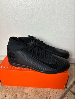 Nike Mercurial Superfly 10 Club Indoor soccer shoes Mens size 11.5