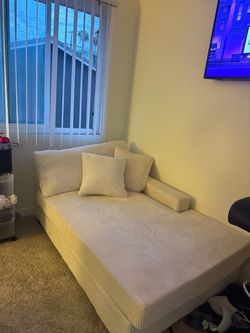 CREAM CHAISE COUCH