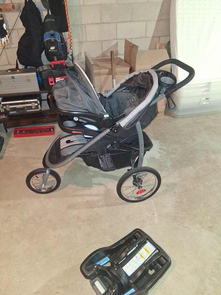 Graco Car Seat w/ Stroller