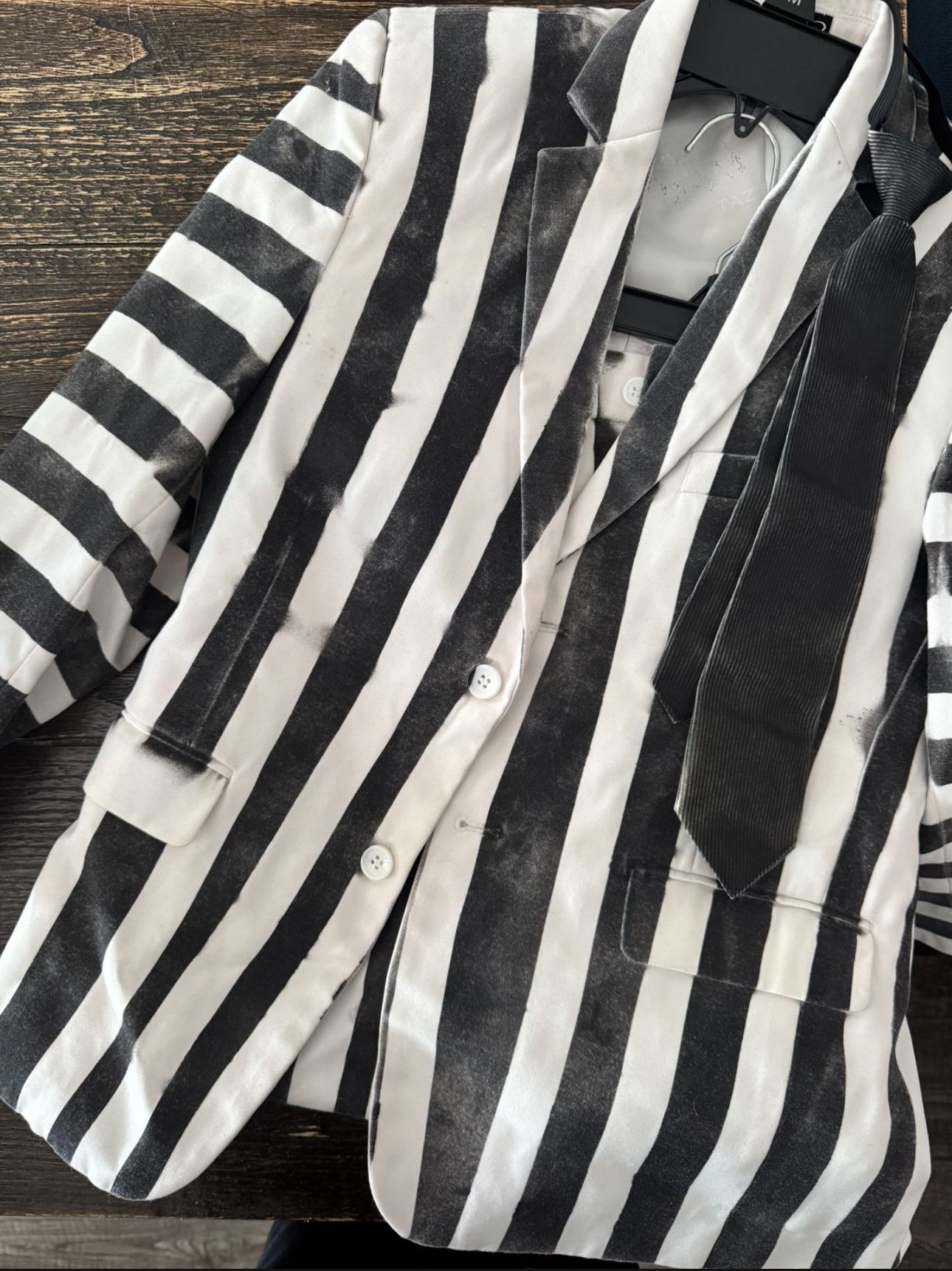 Beetlejuice costume