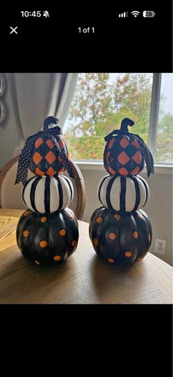 Pair of Halloween stacked pumpkins