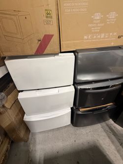 Washer Dryer Pedestal Stands Lot of 4( different brands /prices)