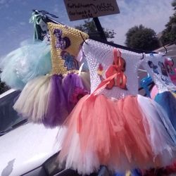 Lil Girl Dresses
