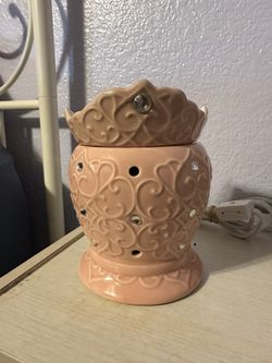 Scentsy Pink Princess Wax Warmer 