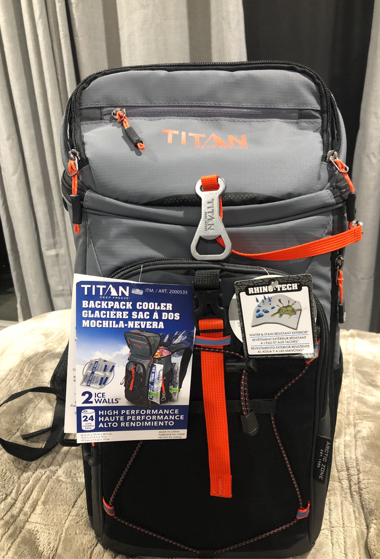 Titan deep freeze backpack cooler