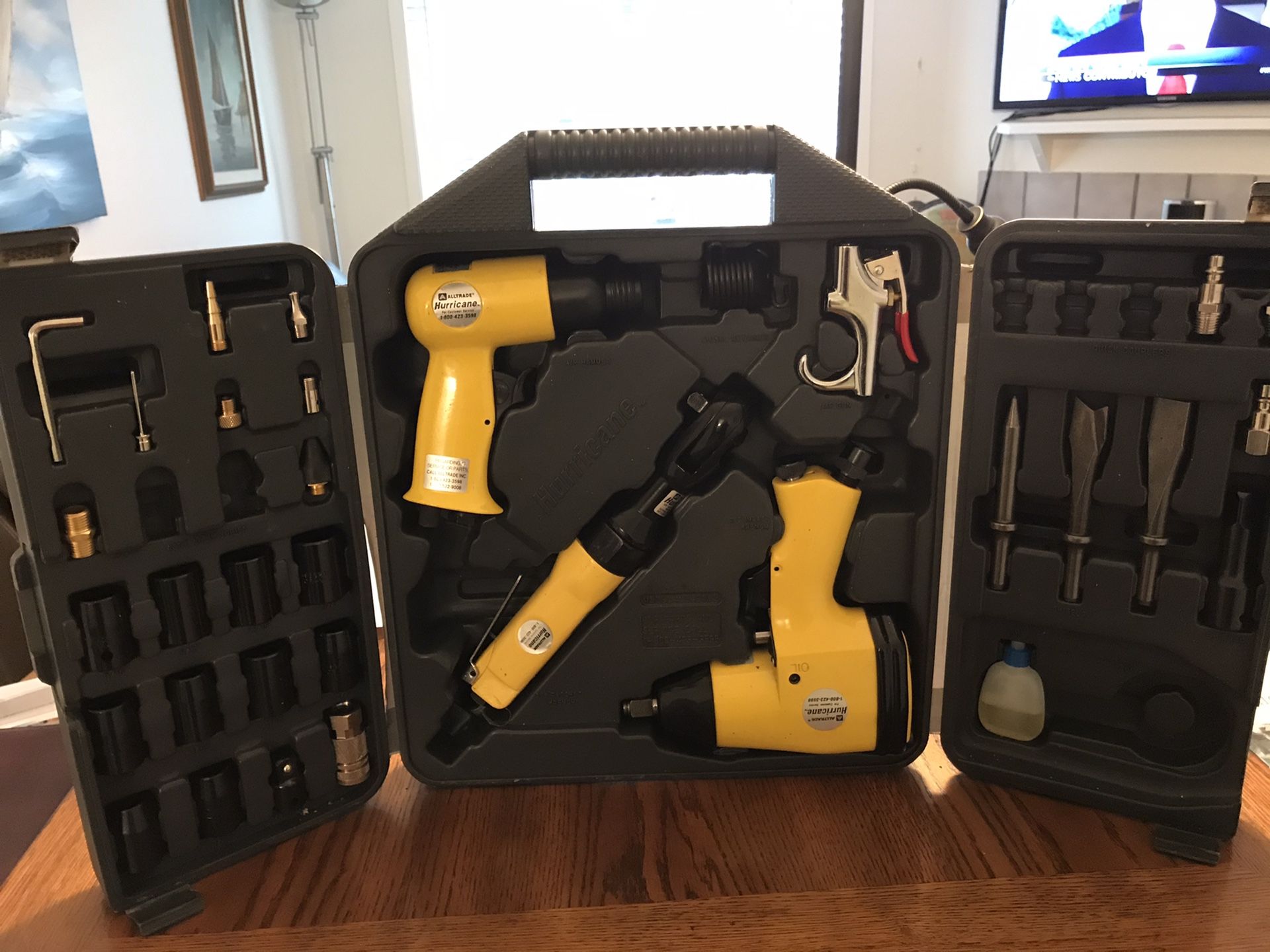 ALLTRADE Hurricane Pneumatic Tool Set