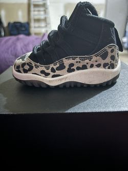 Jordans (size 5c)