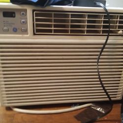  12200 BTU Air Conditioner Energy Star