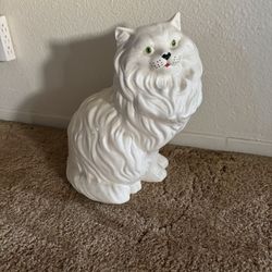 Cat, porcelain