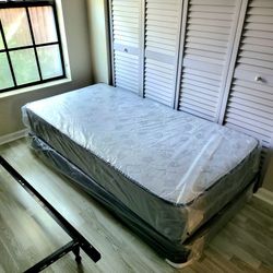 NEW TWIN-SIZE MATTRESS AND BOX SPRING