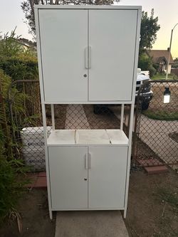 Heavy duty metal cabinet