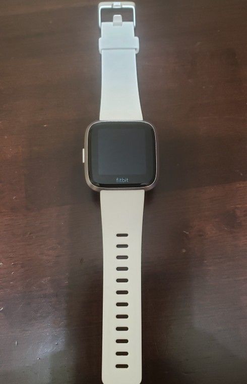 Fitbit Versa Lite Fitness Smartwatch - White