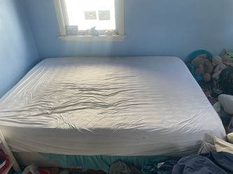 Purple Queen Mattress with box spring