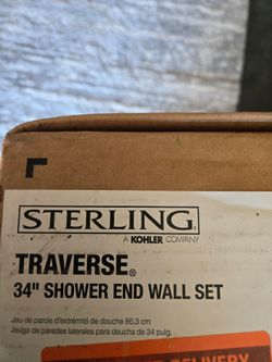 Traverse 72"×60"×34" shower wall set.